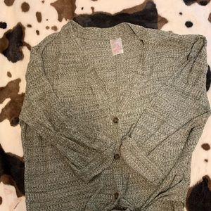 No Boundaries women’s shirt